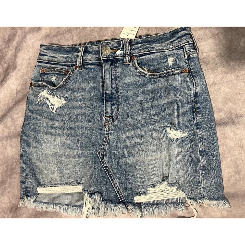 American Eagle denim mini skirt size 6